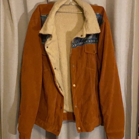 Rust and Fuzz Jacket - Picture 2 of 3
